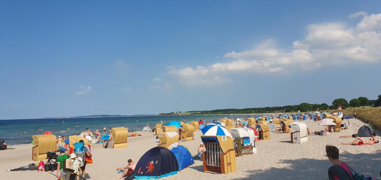 Fewo Weissenhaeuser Strand Wasbuck 外观 照片